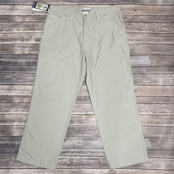 Columbia Fossil Gray Camp ROC Granite Cloth Straight Leg Authentic Fit 38 30 New - Picture 1 of 12